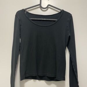 Brandy Melville Long-sleeve Tee